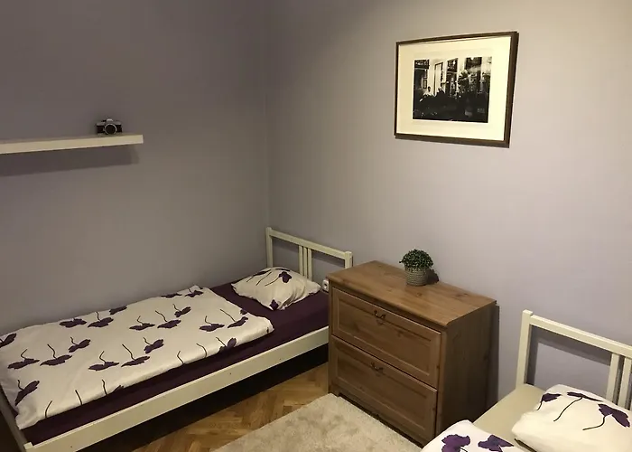 The Lazy Muggle Hostel *