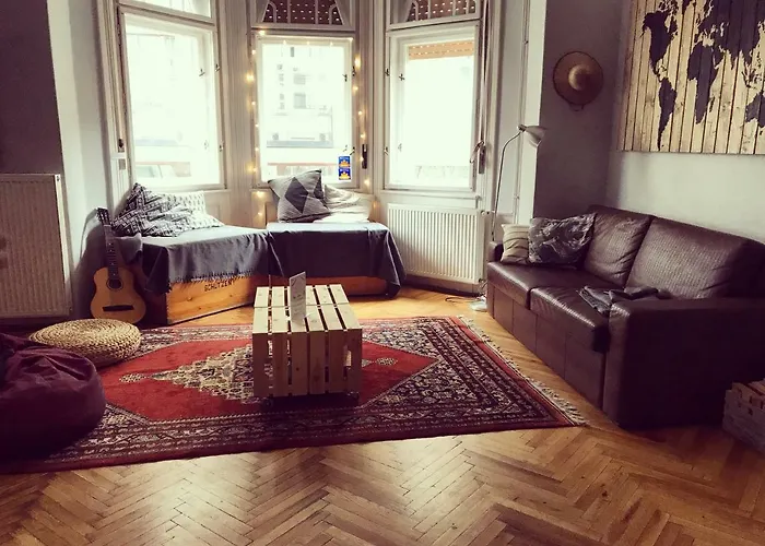 Хостел The Lazy Muggle